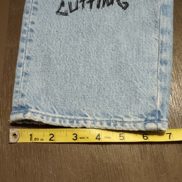 MOTHER The Chaser Jeans in Bloodshot Eyes Wash Size 30 - Picture 8 of 16